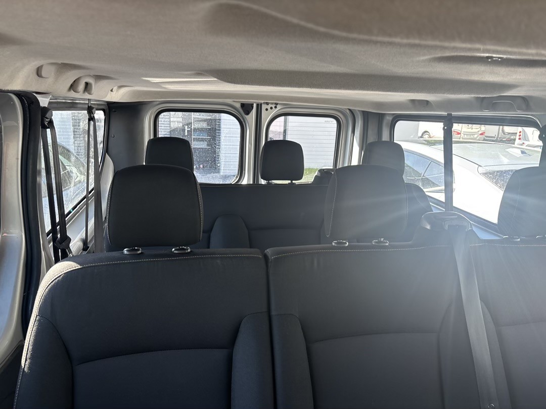 Renault Trafic 9 places photo 1