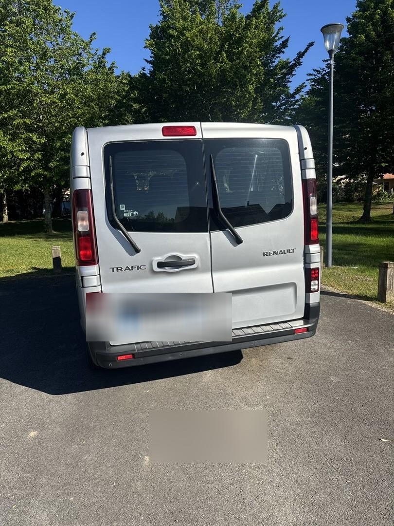 Renault Trafic 9 places photo 7